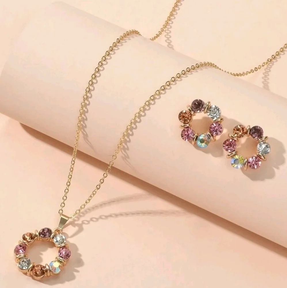 Gold rhinestones Necklace and earrings set dainty Rainbow multicolor 💖